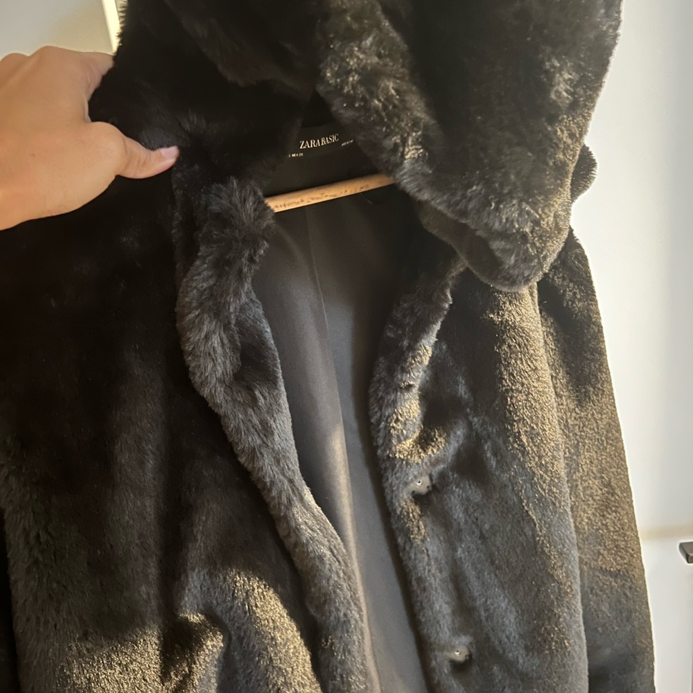 Faux Fur coat from Zara black